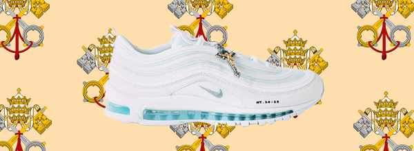 天国への道はこれらのスニーカーで歩くことができます。デザイナーが「Jesus Shoes」を作成: Nike Air Max + 十字架 + 聖水 = 神の恵み